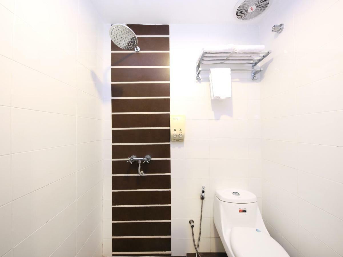 Hotel Bei King Sitiawan Kültér fotó